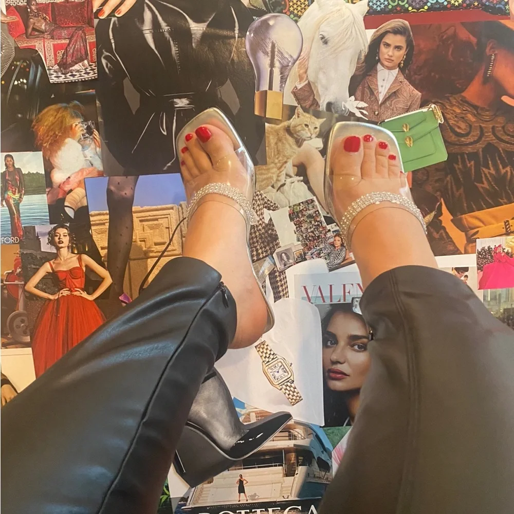 90’s Rhinestone Clear Heels Size 8 - Picture 2 of 2